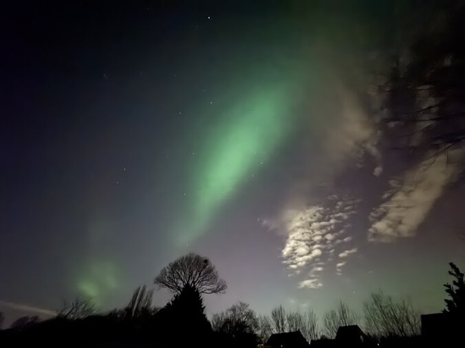 Een lezer uit Boechout stuurde een foto van het noorderlicht door