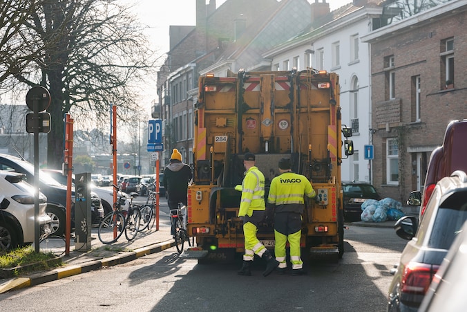 Ophaal vuilnis door IVAGO herstart, Gent