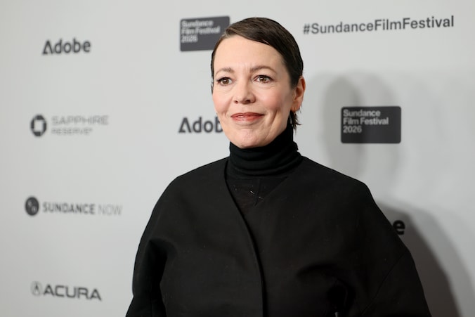 Actrice Olivia Colman voelt zich non-binair: “Alsof ik een voet in ...