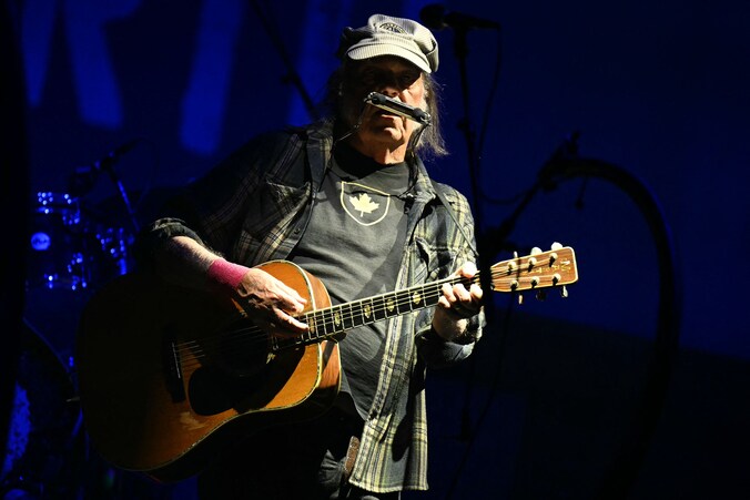 Neil Young. (Photo by Oli SCARFF / AFP)