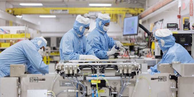 ASML onthult doorbraak die “tot wel 50 procent” meer chips kan ...