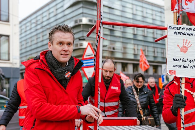 Vakbondsprotest tegen de besparingsmaatregelen aan de Kouter te Gent.