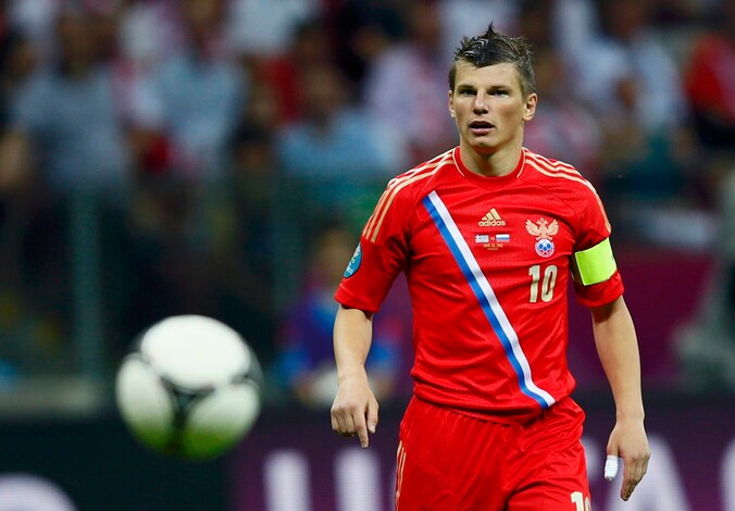 Arshavin moet Arsenal verlaten