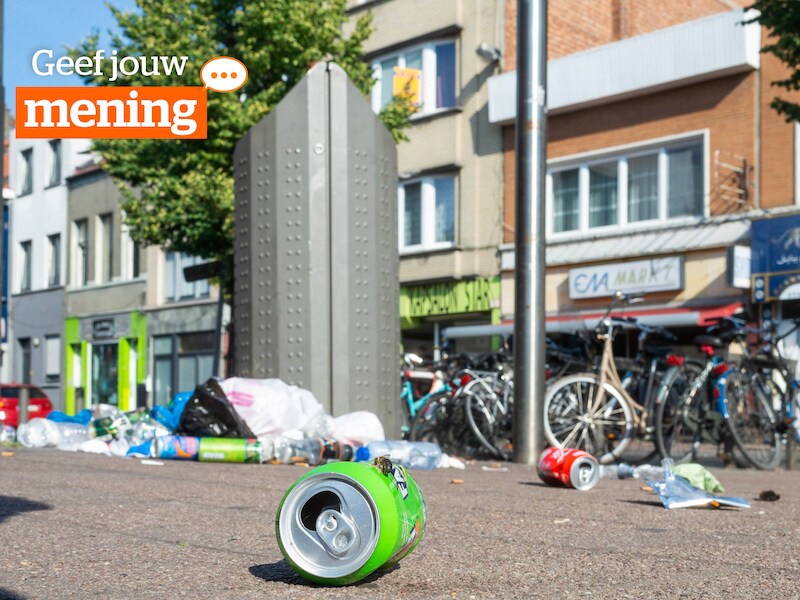 “Niemand wandelt graag met een strontzakje in de hand”: Schellenaars zijn unaniem, minder vuilbakken zorgen voor meer zwerfvuil