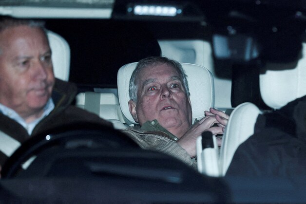 Deze foto van ex-prins Andrew ging inmiddels de wereld rond.