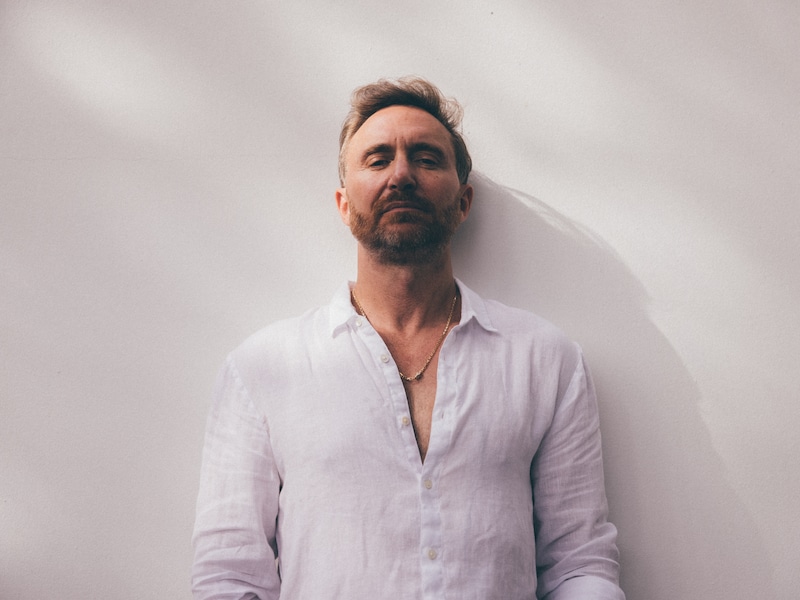 David Guetta (58) weer beste DJ ter wereld volgens poll van befaamd Brits magazine, Belgische DJ’s pronken ook bovenaan de lijst