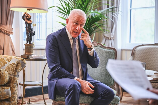 EXCLUSIEF. Bill White, miljardenman van Trump: “Ik moest 50 miljard aan ...