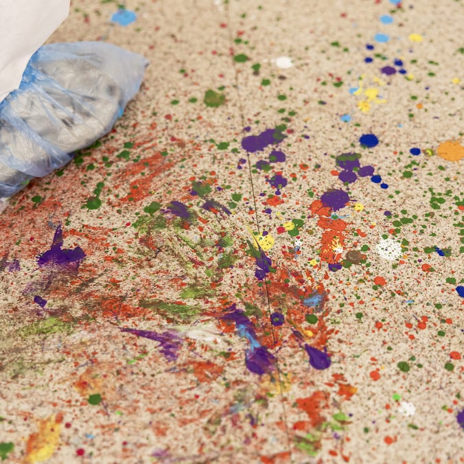 Nieuwe creatieve hotspot SpetterArt opent in Alken: bezoekers maken ...