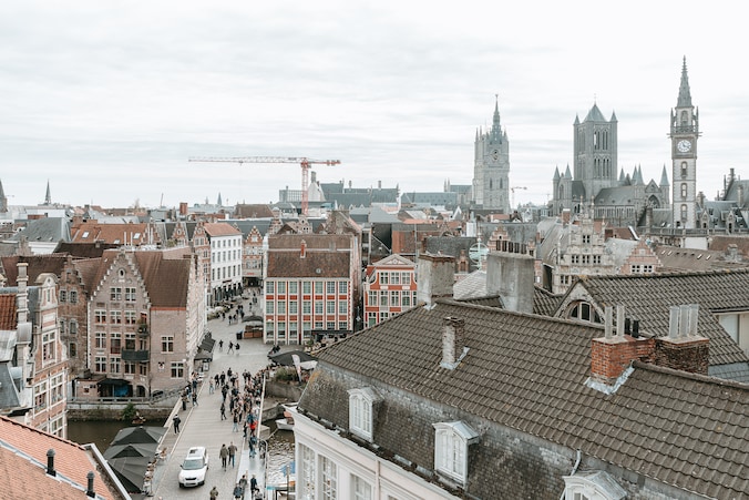 Na vier jaar renovatie opent Design Museum Gent op 3 oktober opnieuw, met een nieuwe vleugel.
