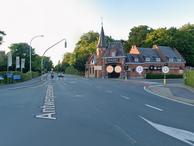 Het kruispunt in Kapellen waar het ongeval plaatsvond.