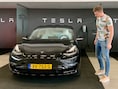 “Mijn compassie is nu weg”: Nederlander gaat viraal met schadeclaim tegen Tesla, tientallen Belgen volgen hem