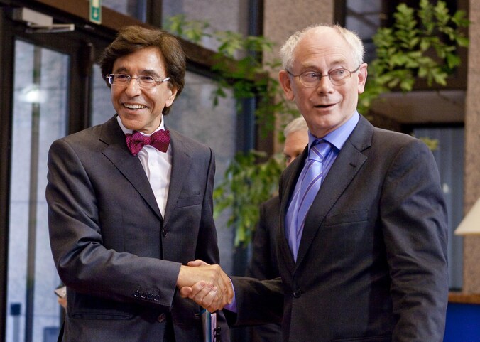 De Belgische premier Elio Di Rupo (L) en voorzitter van de Europese Raad Herman Van Rompuy.