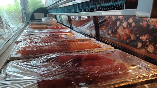 NET OPEN. Nepalese neven openen sushibar in De Haan: “We vullen een ...