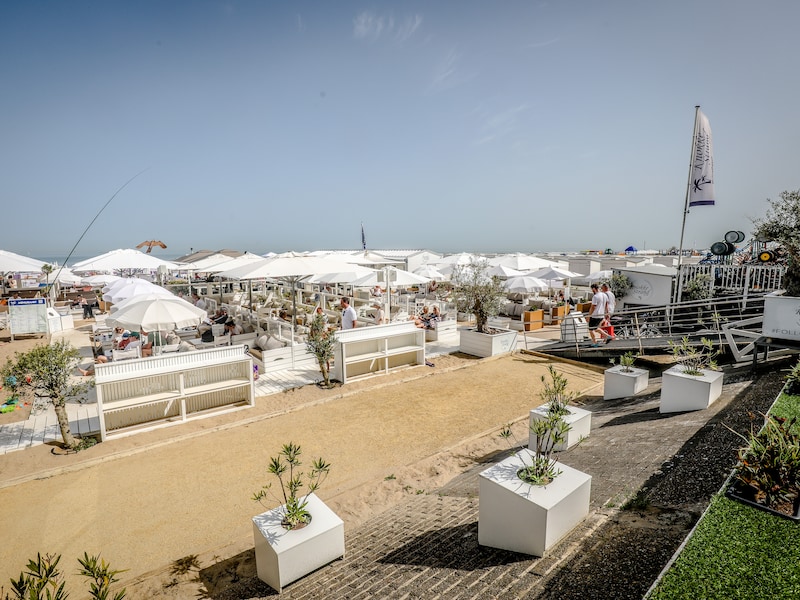 Plots is niemand nog zeker van een strandbar in Knokke-Heist: gemeente trekt alle toegekende concessies in