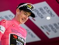 Jonas Vingegaard grijpt de macht met derde ritzege én de roze trui: ontdek hier het volledige klassement en het rittenschema