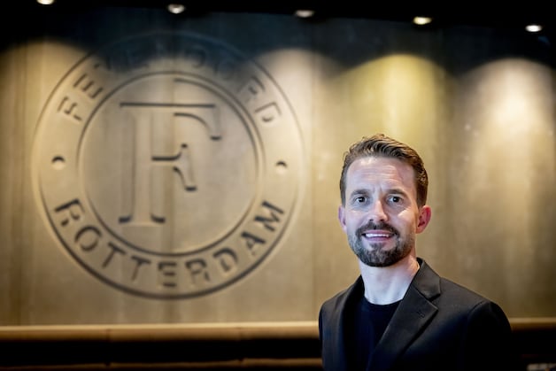 Dévy Rigaux drukt meteen zijn stempel bij Feyenoord: clubicoon Robin ...