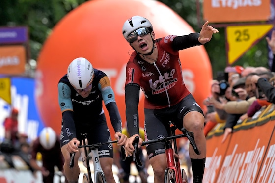 De Lie won in juni een rit in de Ronde van Wallonië, voorlopig zijn laatste overwinning voor Lotto-Intermarché.