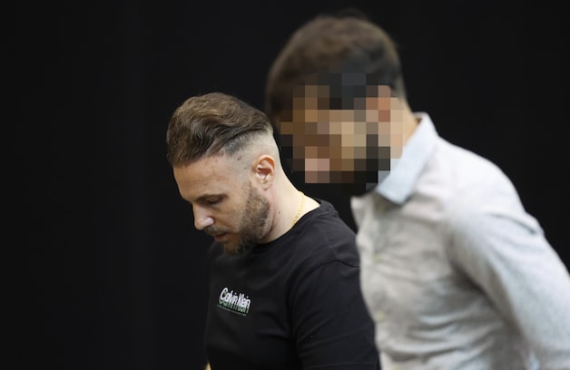 Antonino Falzone (R) does not have to go to jail.