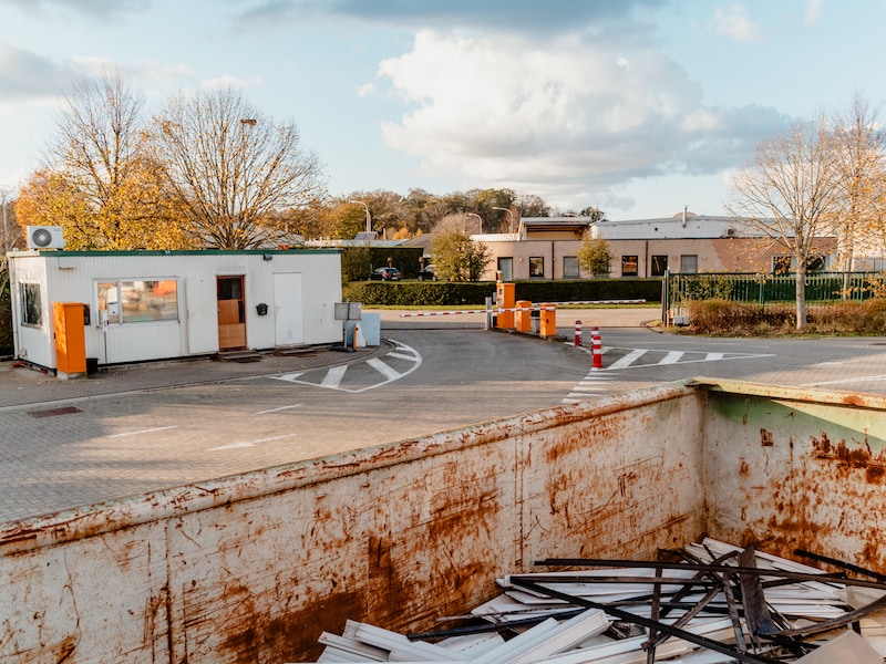 Tijdelijke stop op inzameling van matrassen in recyclageparken Lievegem