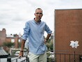 “Pure geldklopperij”: lezers reageren verontwaardigd op bouwovertreding uit 1982 waar Olivier (51) voor moet opdraaien