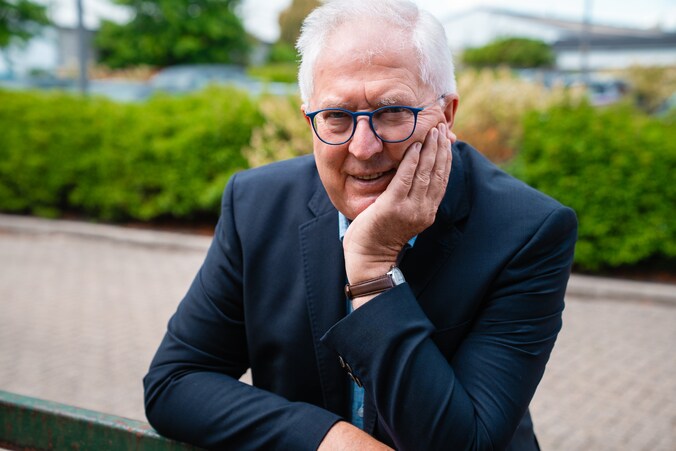 48 jaar inzet bekroond: Willy De Herdt (68) is voortaan erevoorzitter ...