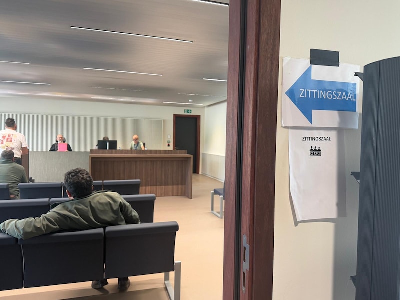 “Ik heb mezelf gezegd dat ik niet meer rijd nadat ik gedronken heb”: man belandt in gracht en wordt voor de zesde keer betrapt met alcohol