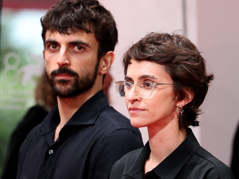 Yuval Abraham en Rachel Szor op het filmfestival van Venetië.