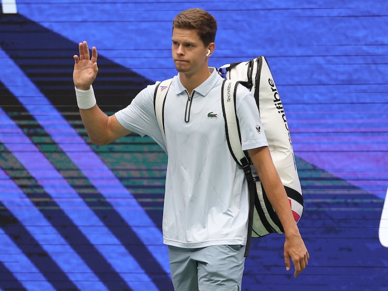 Kimmer Coppejans is zijn vervanger: Alexander Blockx haakt af voor Daviscup-duel tegen Oostenrijk