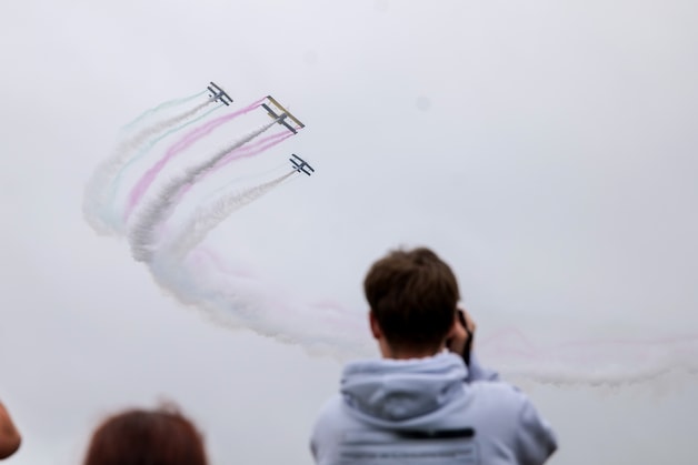 Regen spelbreker tijdens zondageditie Sanicole Airshow in Hechtel-Eksel ...