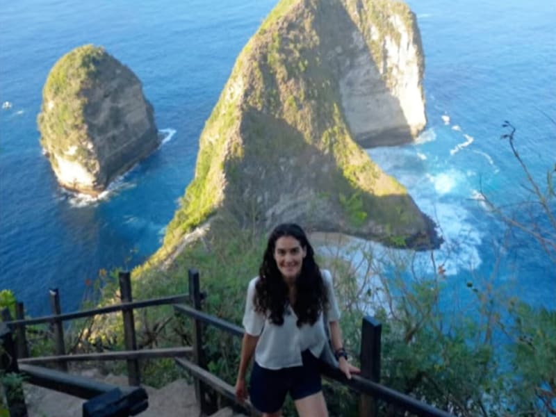 “Ze was een prachtige ziel”: rouw om Brianna (29) die van beroemde klif stortte bij Bali