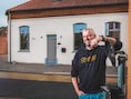 Jelle (41) kocht huis van oom en tante voor 150.000 euro en renoveerde het zelf: nu is het 479.000 euro waard. “De inrichting is indrukwekkend”