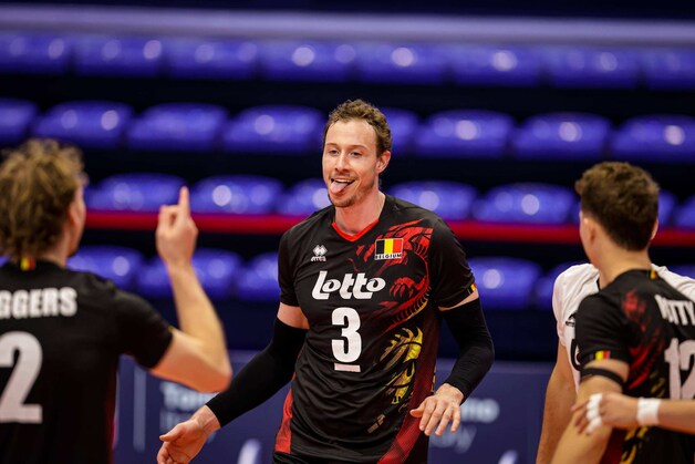 Sam Deroo blinkt na bewogen jaar uit op EK volleybal: “Als het wat ...