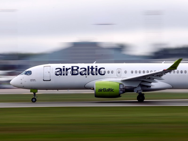 Vliegtuig van airBaltic maakt noodlanding op Brussels Airport