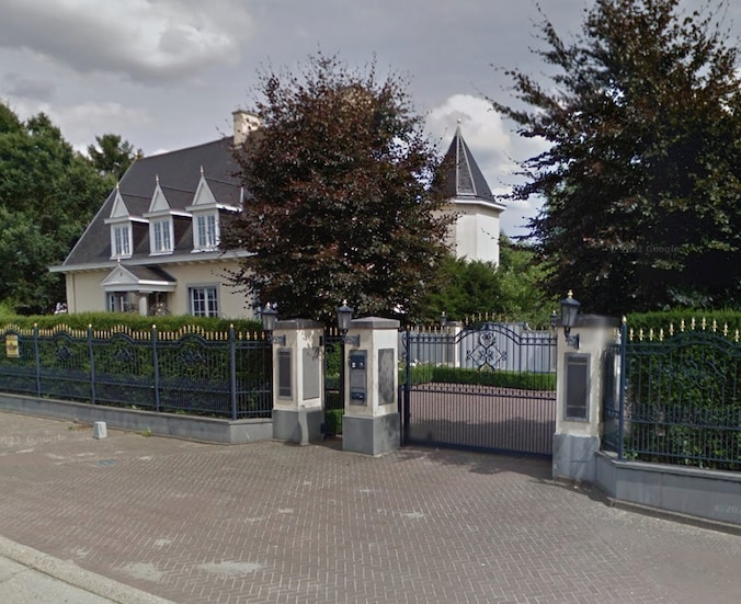 “Hij werkt zeven op zeven en heeft 27.000 patiënten”: wie is Limburgse ...