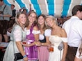 KIJK. Reckheimer Oktoberfest met liters bier, mooie mensen en ‘Aperol-control’