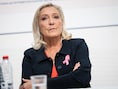 Marine Le Pen wil Franse steun aan Oekraïne na zes maanden stopzetten als ze president wordt