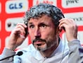 ‘Fan Bommel foetbal’: Mark van Bommel zweert trouw aan zijn filosofie, maar kan dat ook in de tuin van Zizou?
