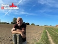 De HLN Gemeentetest van presentator Kris Baert (72) in Pajottegem: “Ik stop hier altijd even voor een foto”