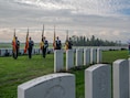 Meer dan een eeuw vermist: ‘Geluwe Six’ herdacht op Tyne Cot Cemetery in Zonnebeke