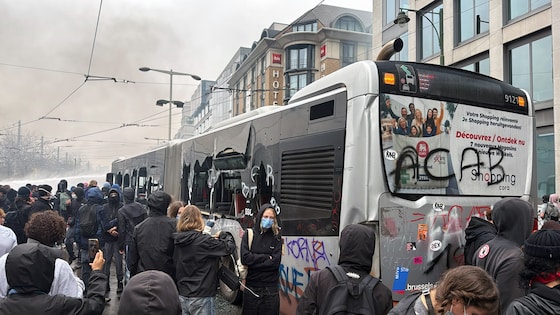 Aanval op een MIVB-bus in Brussel.