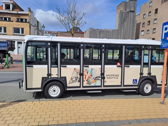 Shopping shuttle in Knokke-Heist rijdt dit weekend aangepast traject ...