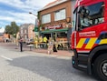 Bejaarde bestuurder rijdt in vitrine van pizzeria in Steenokkerzeel: geen gewonden