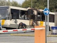 Bus van De Lijn brandt volledig uit in stelplaats Oudenaarde: ook zware schade aan garage