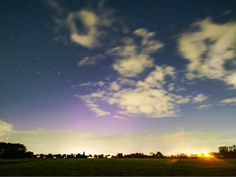 Noorderlicht ook in ons land te zien: lezer spot natuurfenomeen in Gierle