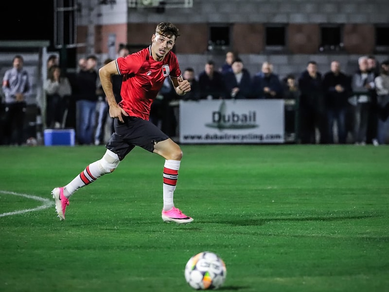 “Dit kostte ons bloed, zweet en tranen, maar ik ben supertrots”: Christ Bruno en RWDM zijn opnieuw alleen leider na nipte zege tegen Tubeke-Braine