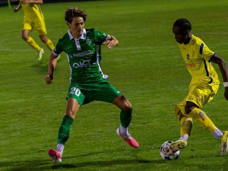 Terry Ndoh Wamfor trekt Sportief Rotselaar over de streep in spektakelstuk (5-3): “Mijn papa speelde bij Genk, geweldig dat ik op zijn raad kan terugvallen”