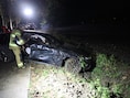 Dronken bestuurder crasht na Mosselcross in gracht in Dendermonde: echtgenote bevrijd door brandweer