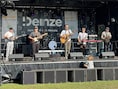 Deinse groepen spelen benefietconcert voor Kom op tegen Kanker: “Iedereen kent wel iemand die met de ziekte te maken krijgt”