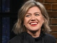 Ruzie tussen Kelly Clarkson en kunsthandelaar gaat verder: “Het werk waar zij over spreekt was niet te koop”