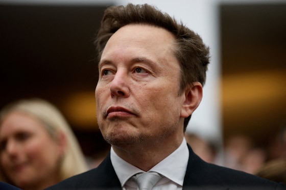 Trump beslist, klinkt het bij Elon Musk.
